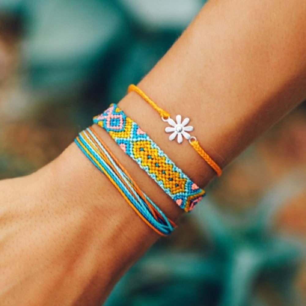 Pura Vida Orange and Blue Flower Bracelet Set